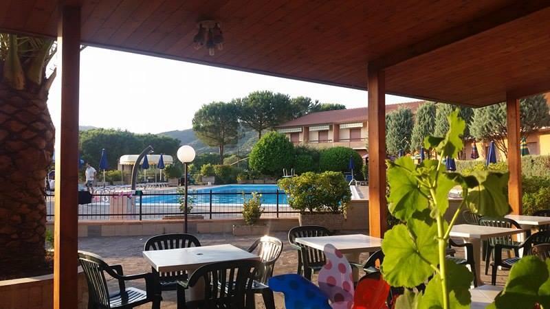Hotel Ristorante Il Gabbiano Passignano sul Trasimeno Exterior photo