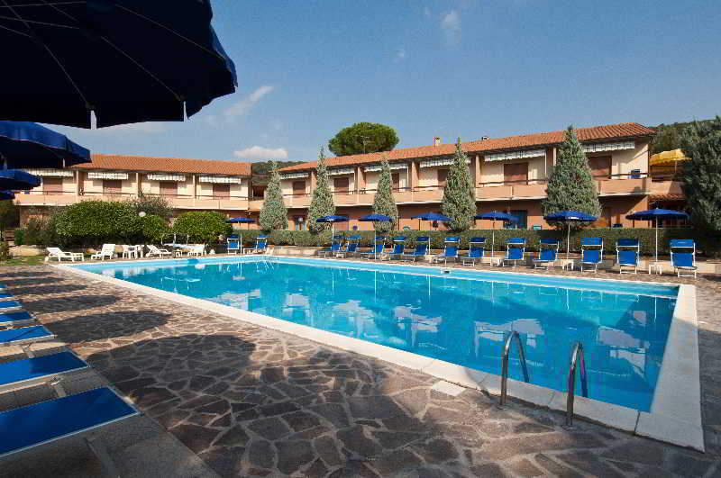 Hotel Ristorante Il Gabbiano Passignano sul Trasimeno Exterior photo